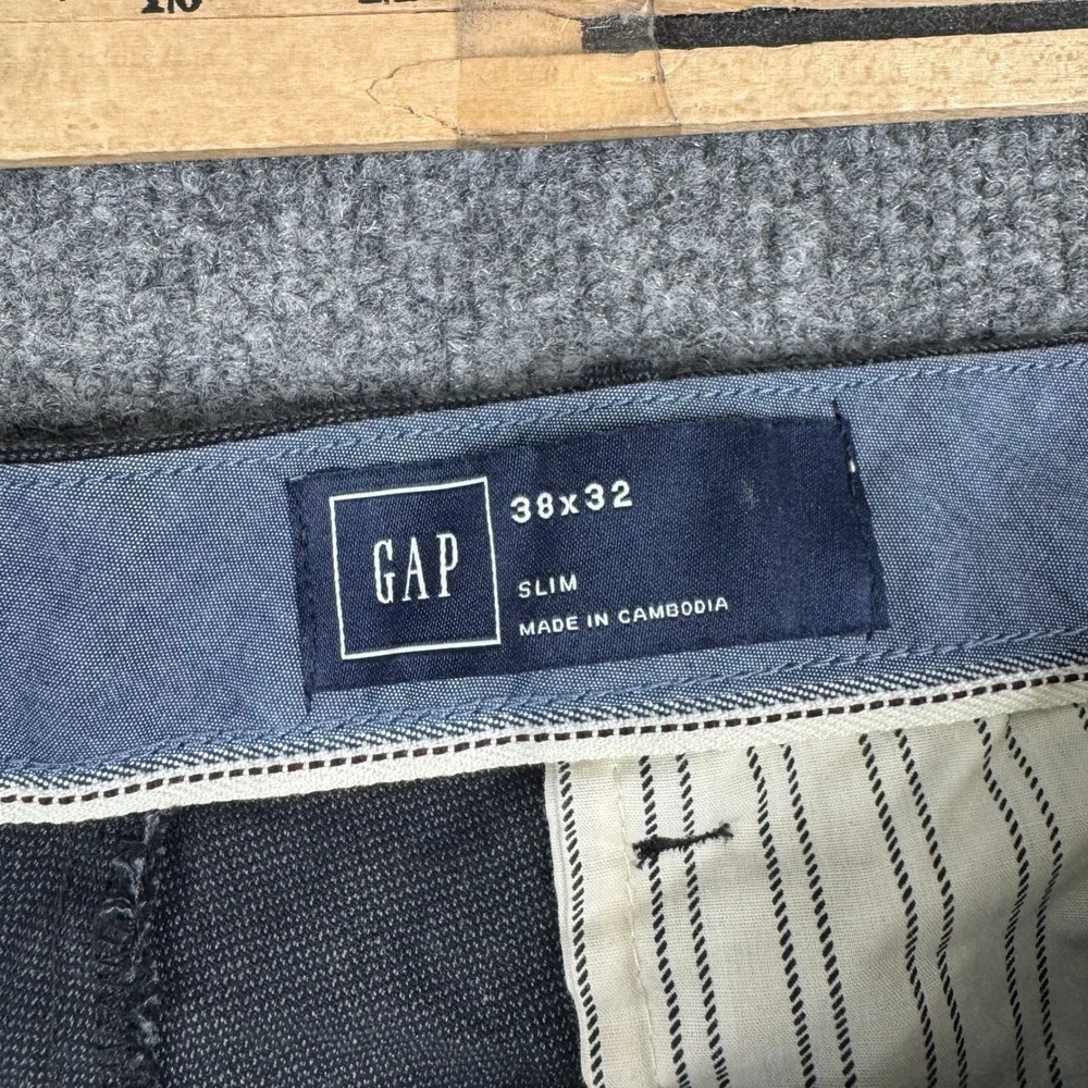 Gap Pants Mens Size 38x32 Dark Gray Slim Fit Casual Chino Textured Cotton Blend